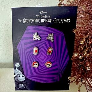 DISNEY TIM BURTON’S THE NIGHTMARE BEFORE CHRISTMAS HOLIDAY STUD EARRING 3 PACK